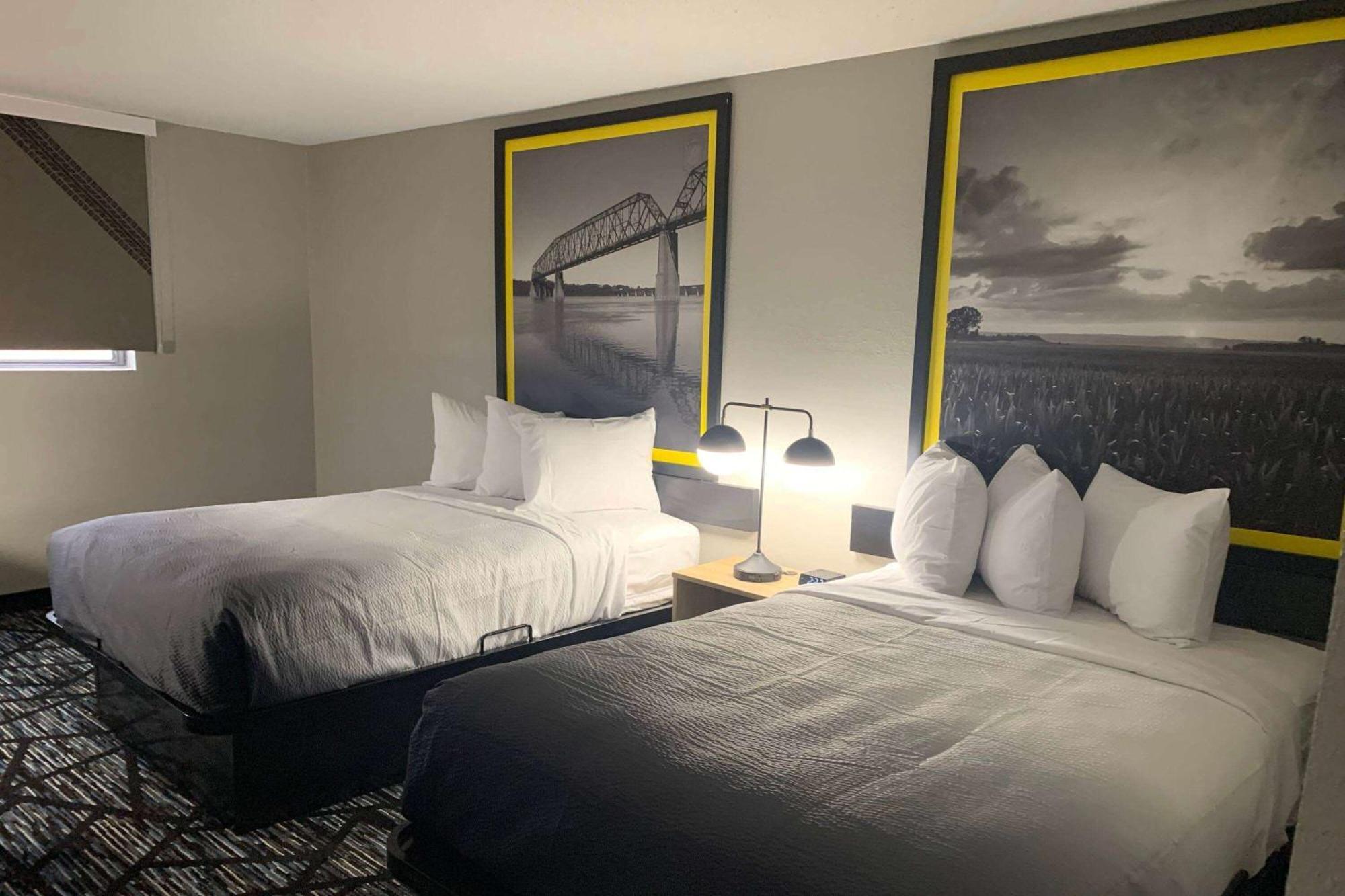 Super 8 By Wyndham Kirksville-University Area Kültér fotó